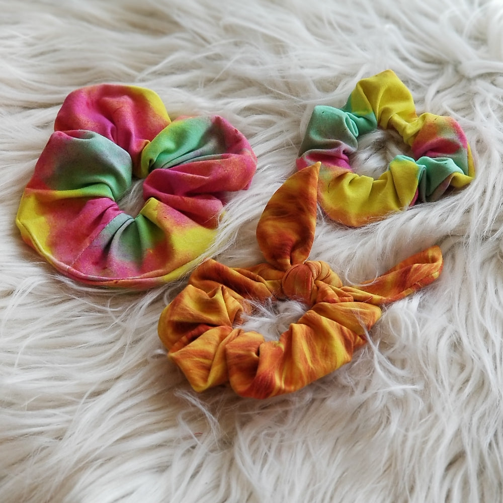 Sewing up Scrunchies